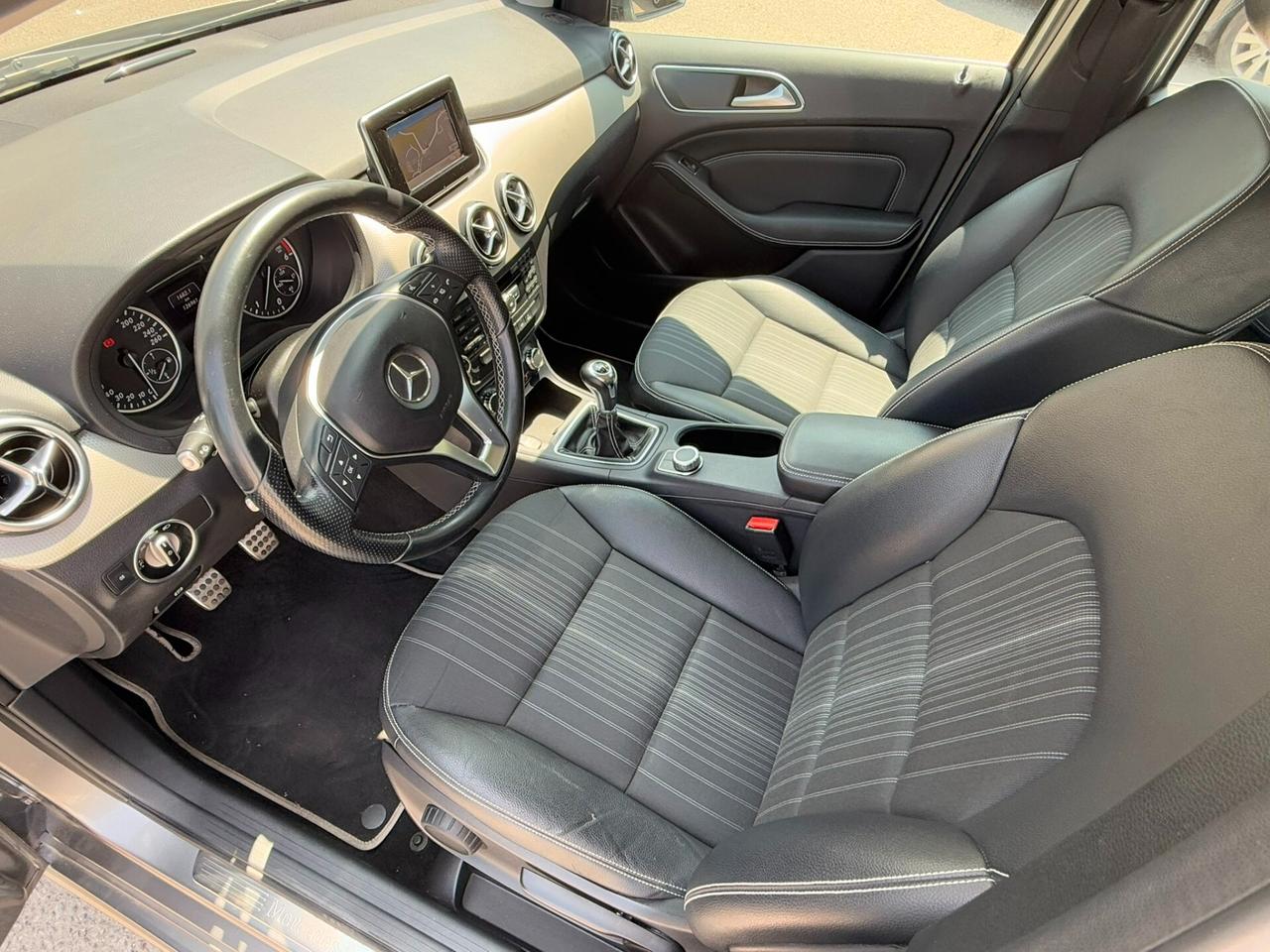 Mercedes-benz B 180 CDI Premium