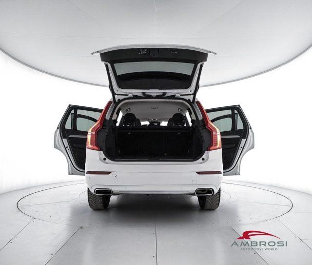 VOLVO XC90 D5 AWD Geartronic 7 posti Momentum - PER OPERATORI