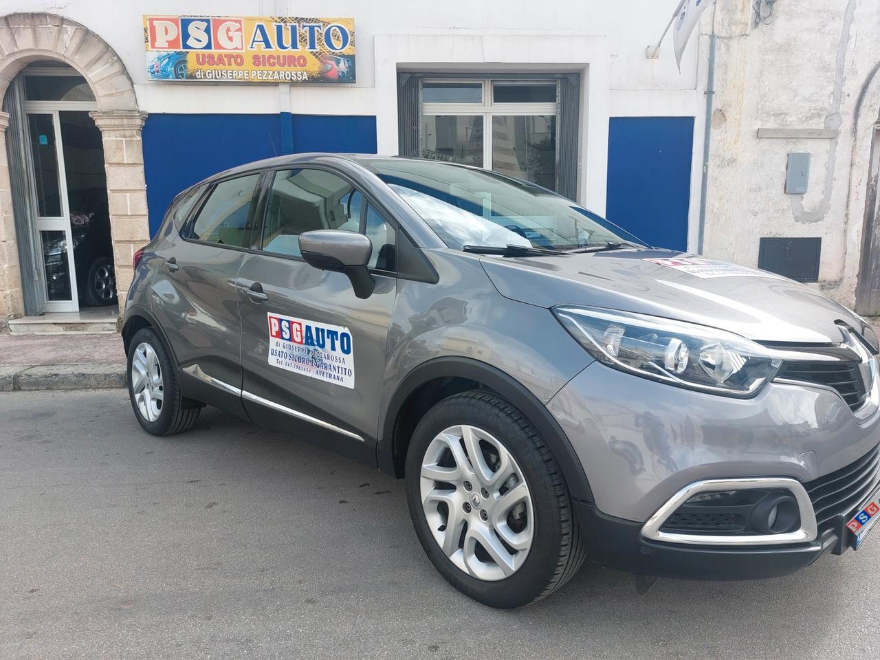 CAPTUR 1.5 DI 90V R-LINK STRFULL DIC 2014 DISTRIB ESEGUIT NAVI RETROC PERFETT