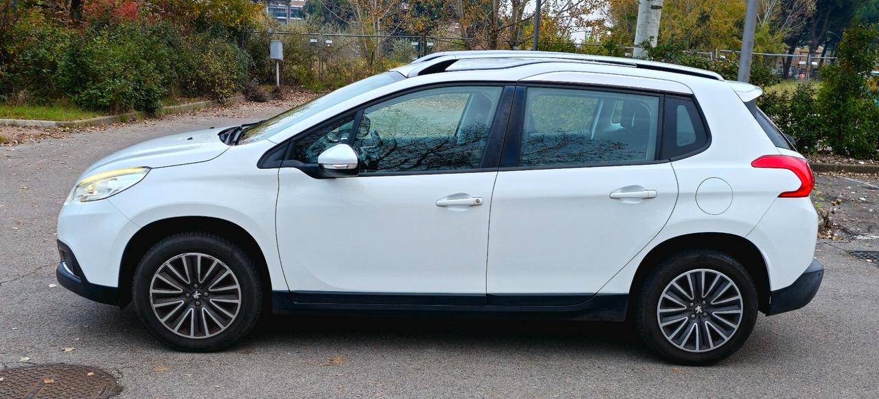 Suv PEUGEOT 2008 EURO 6B OK NEOPATENTATI GARANZIA 12 MESI