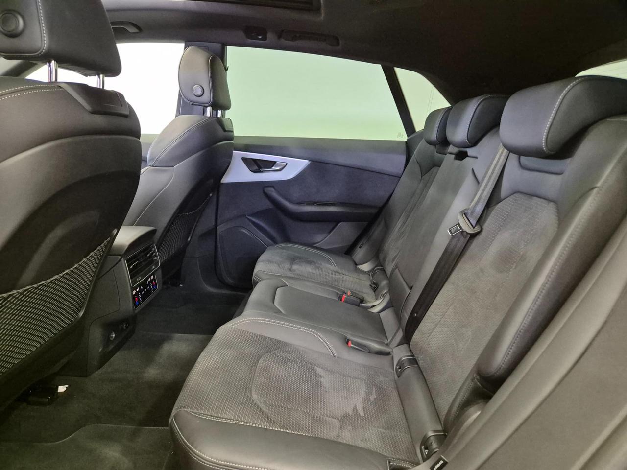 Audi Q8 3.0 tdi mhev S line edition quattro 286cv Tetto Panor. Fari Matrix