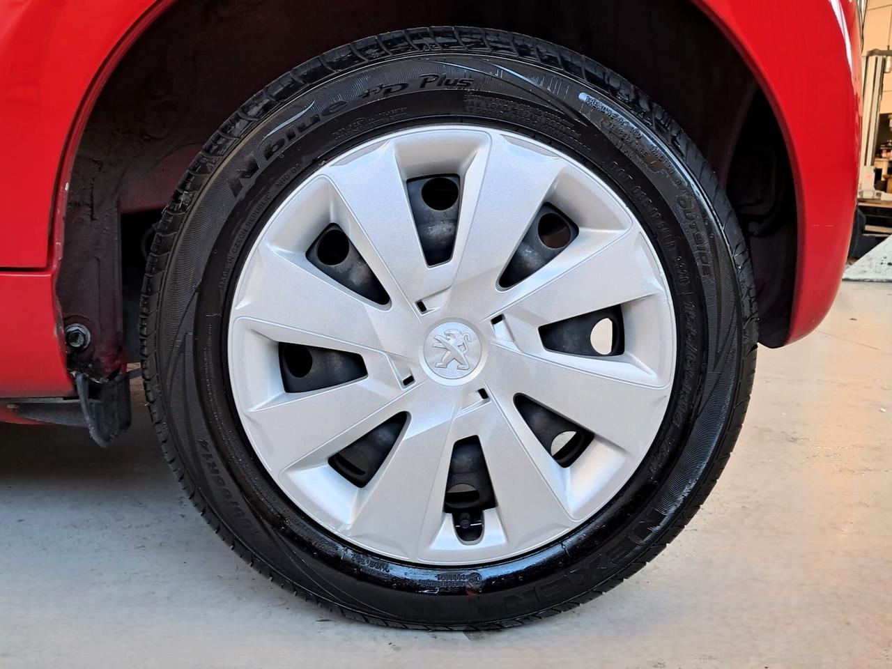 Peugeot 107 1.0 68CV 5p. Active