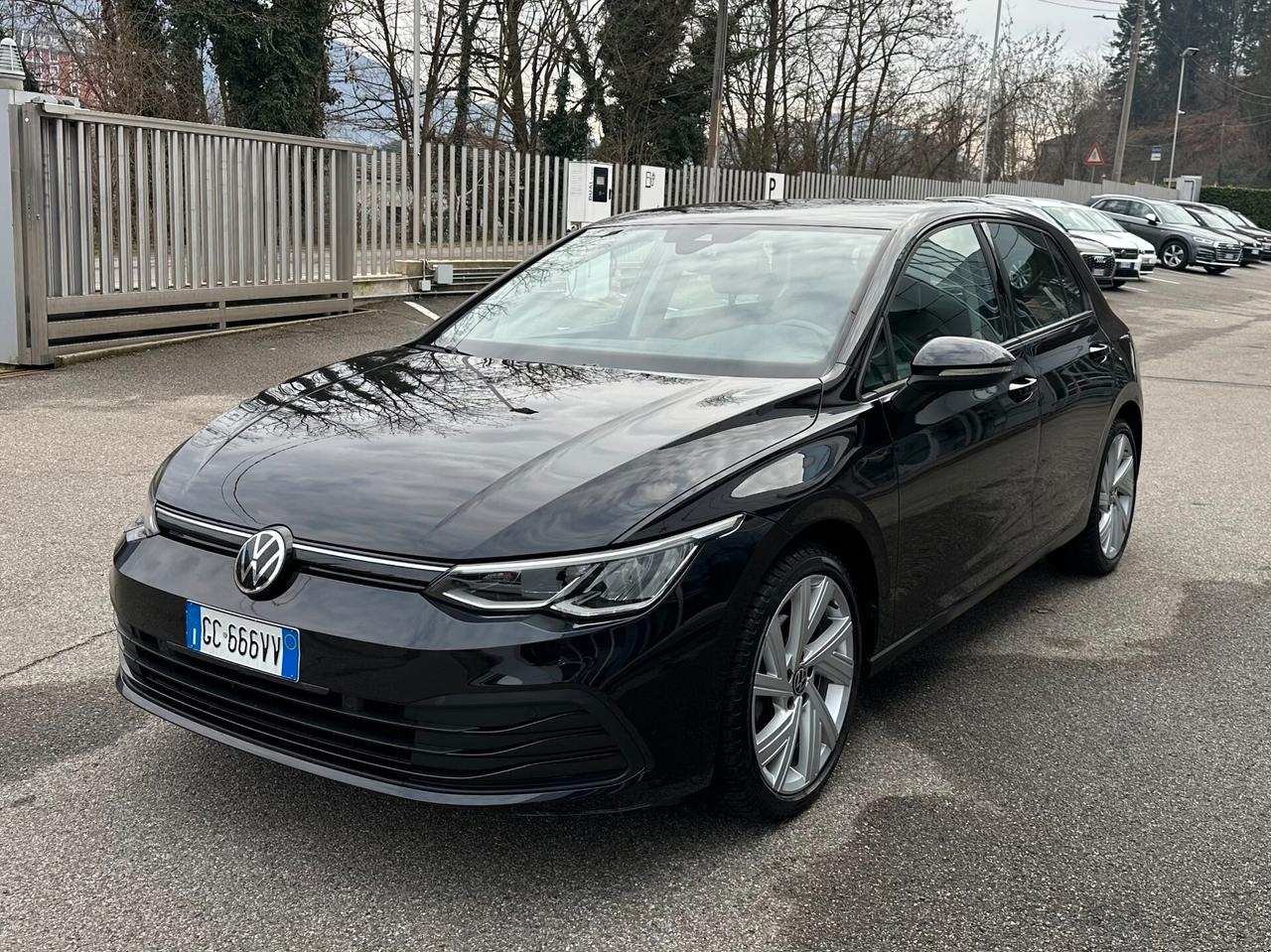 Volkswagen Golf 1.0 TSI EVO Life