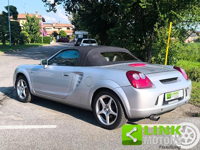 TOYOTA MR 2 1.8i 16V