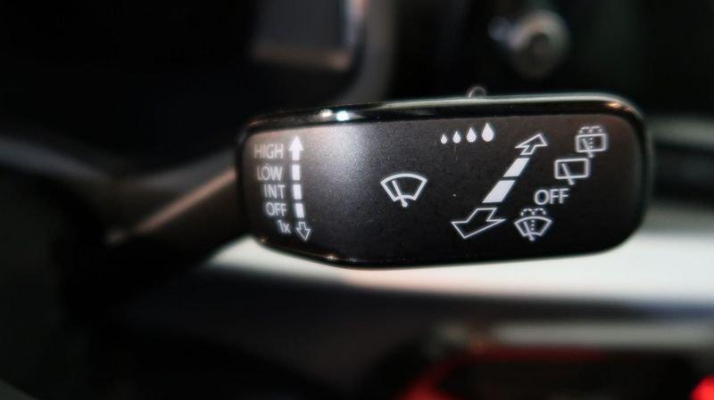 SEAT Arona 1.0 Eco TSI 70kW FR #CARPLAY#SENSORI PARK#