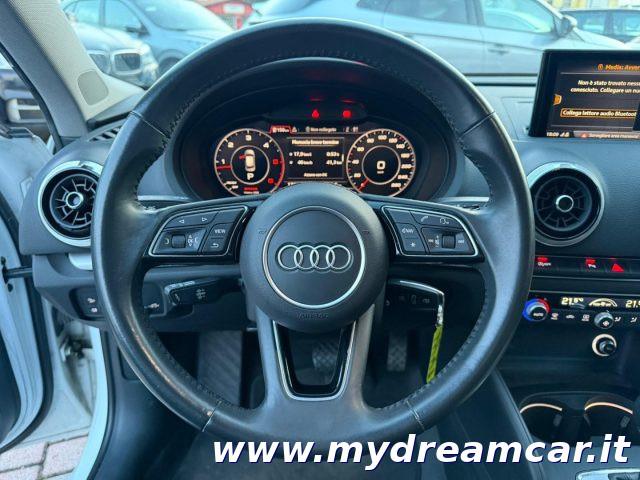 AUDI A3 SPB 30 TDI S-Tronic S-Line Exterior