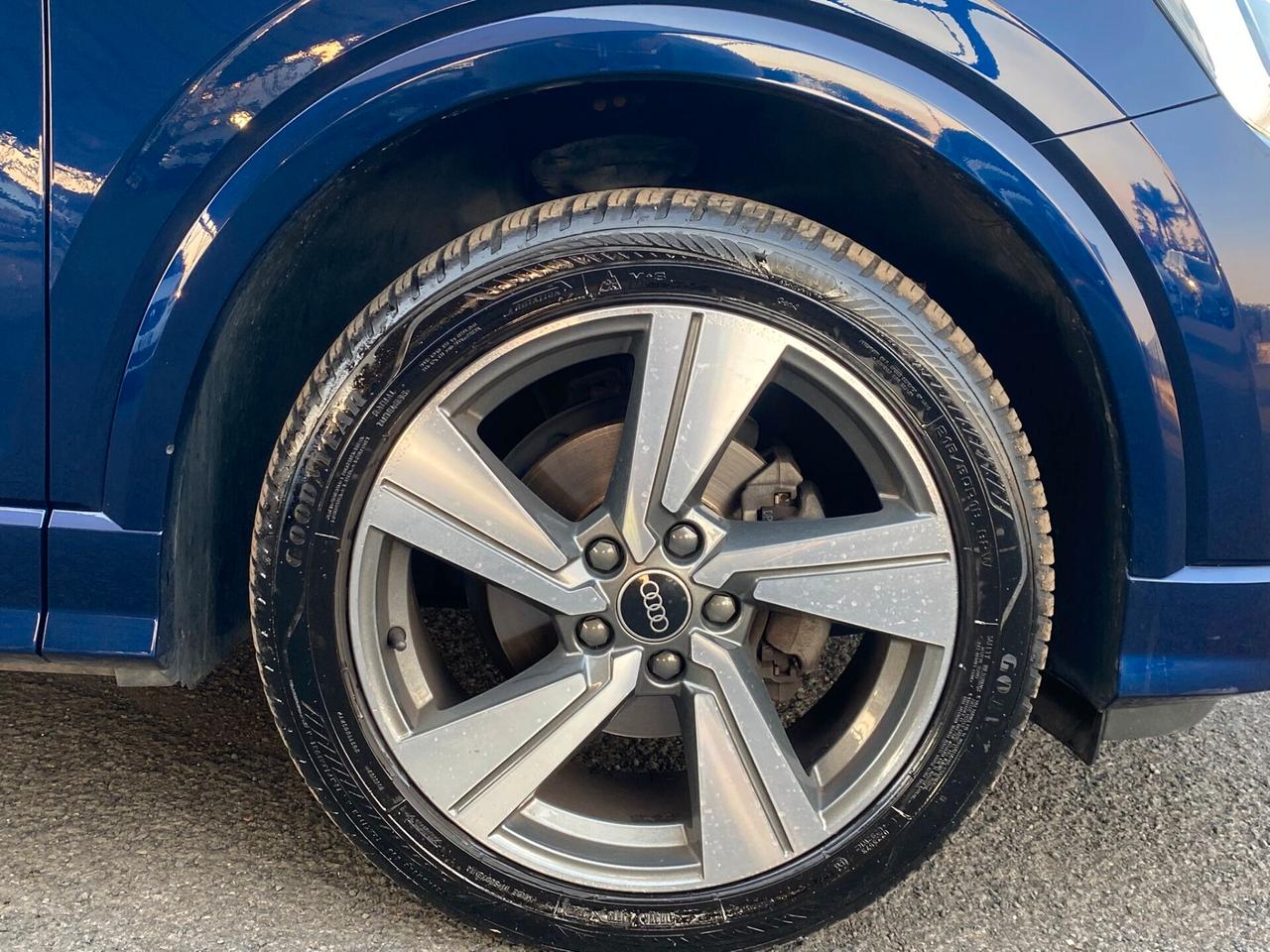 Audi Q2 30 TDI S tronic line Edition