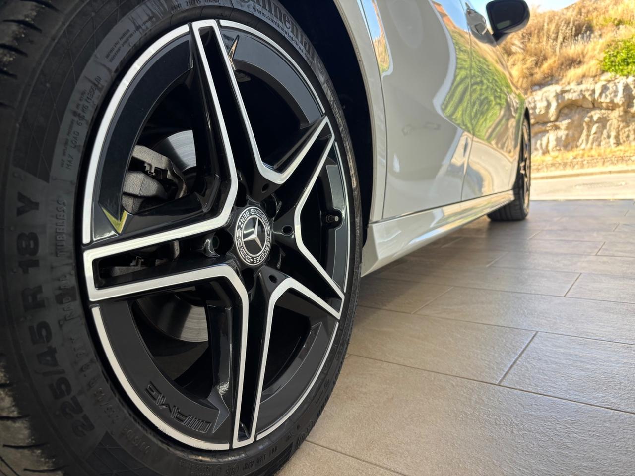 Mercedes-benz A 200 d Automatic AMG Line Premium Plus