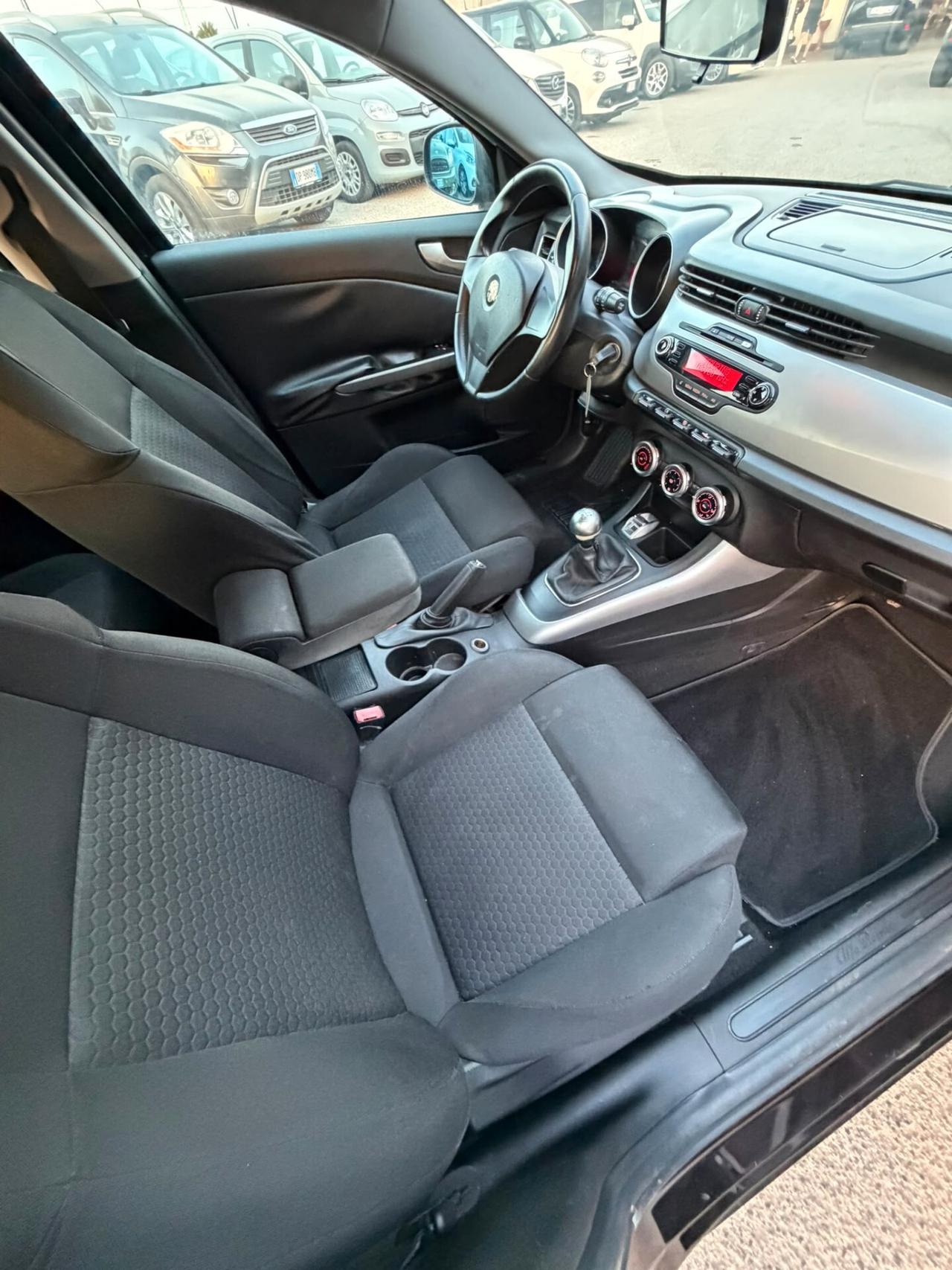 Alfa Romeo Giulietta 2.0 JTDm-2 140 CV Exclusive