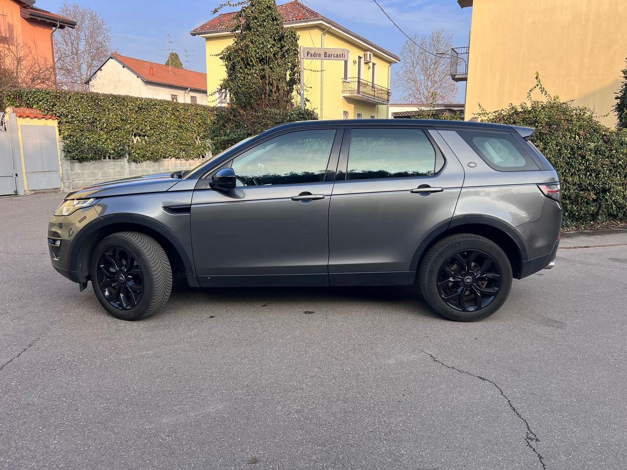 Land Rover Discovery Sport 2.0 TD4 HSE #9050