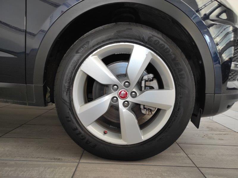 JAGUAR E-Pace (X540) - E-Pace 2.0D I4 163 CV AWD Auto SE
