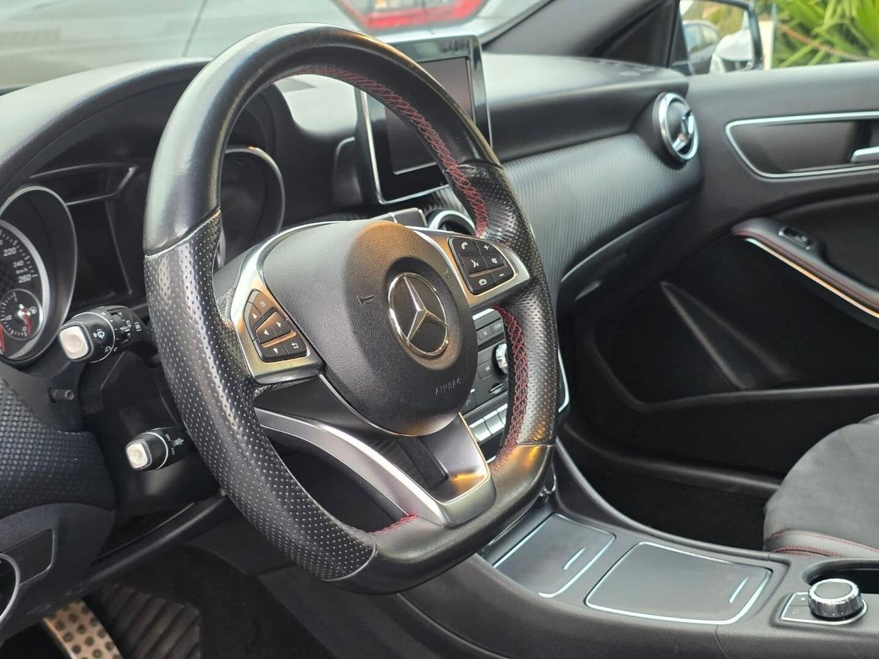 Mercedes-benz A 180 d Automatic Premium