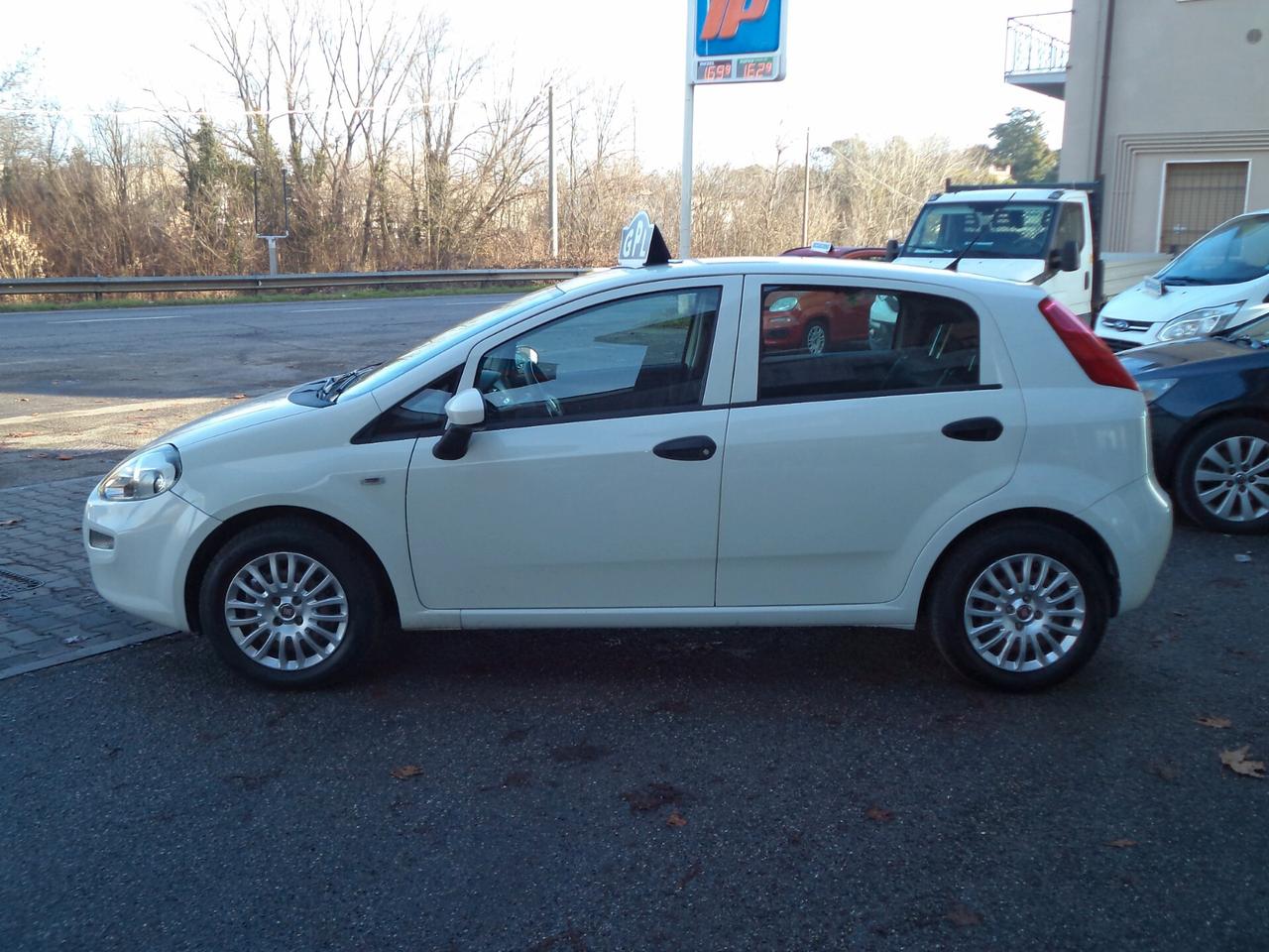 Fiat Punto 1.4 8V 5 porte Easypower Street GPL OK NEOPATENTATI