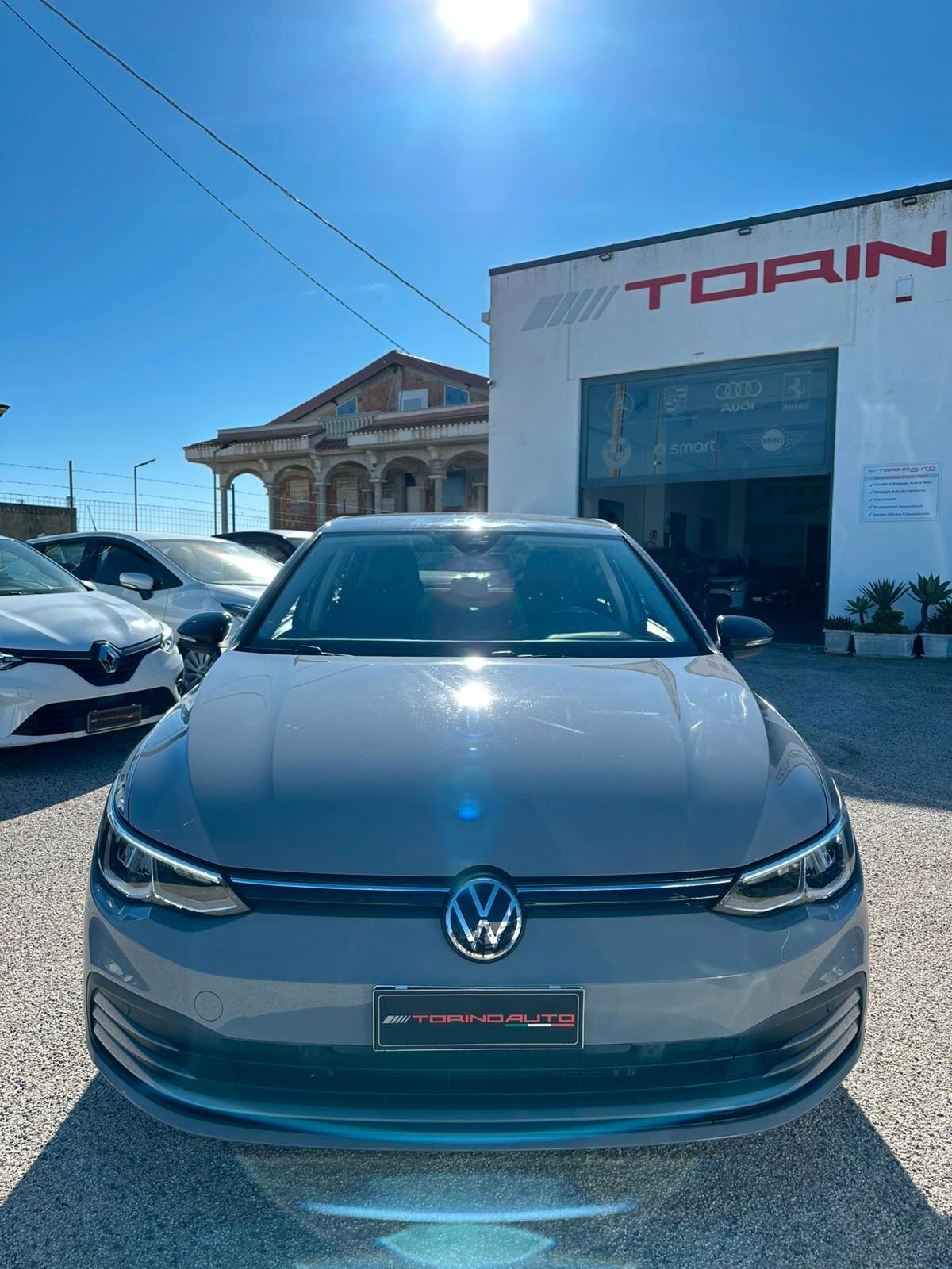 Volkswagen Golf VIII 2.0 TDI DSG UNITED