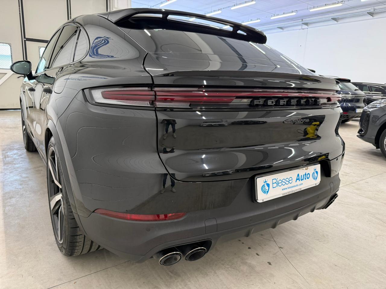 Porsche Cayenne Coupé 3.0 V6 E-Hybrid Black Edition