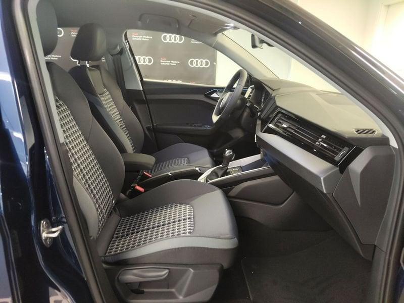 Audi A1 A1 Sportback 30 1.0 tfsi Identity Black 116cv s-tronic