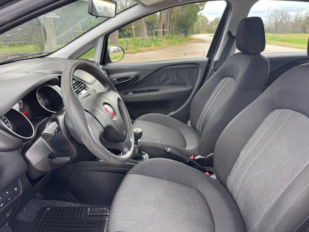 Fiat Punto 1.2 8V 5 porte Street