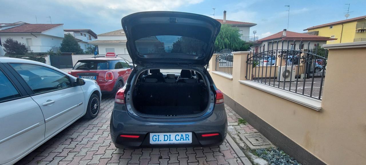 KIA RIO 1,0 IBRIDA BENZINA 100 CV ST LINE STRAFULL OPTIONAL,PARI AL NUOVO FULL FULL