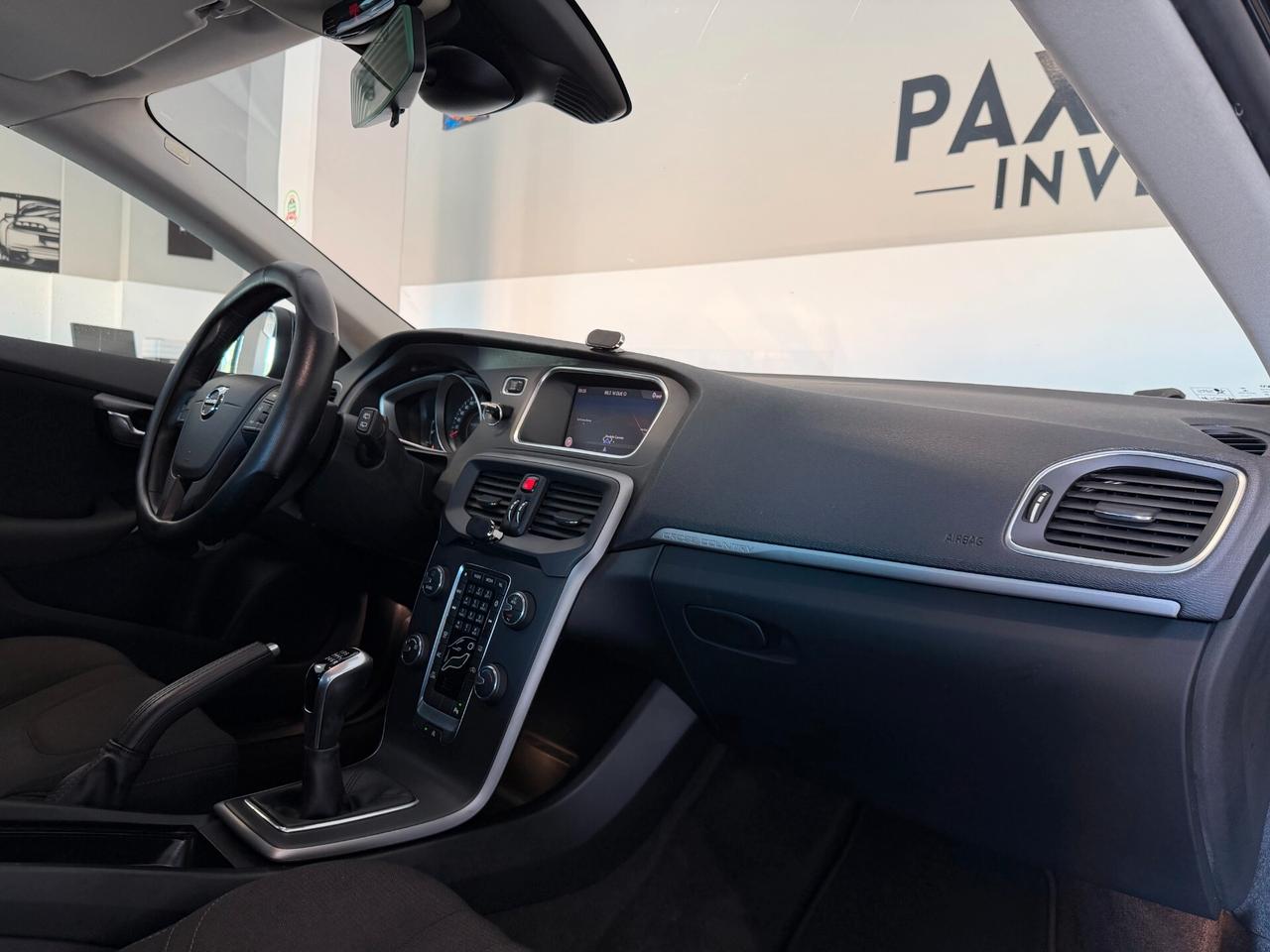 Volvo V40 Cross Country D2 Business 120CV NEOPATENTATI FINANZIABILE