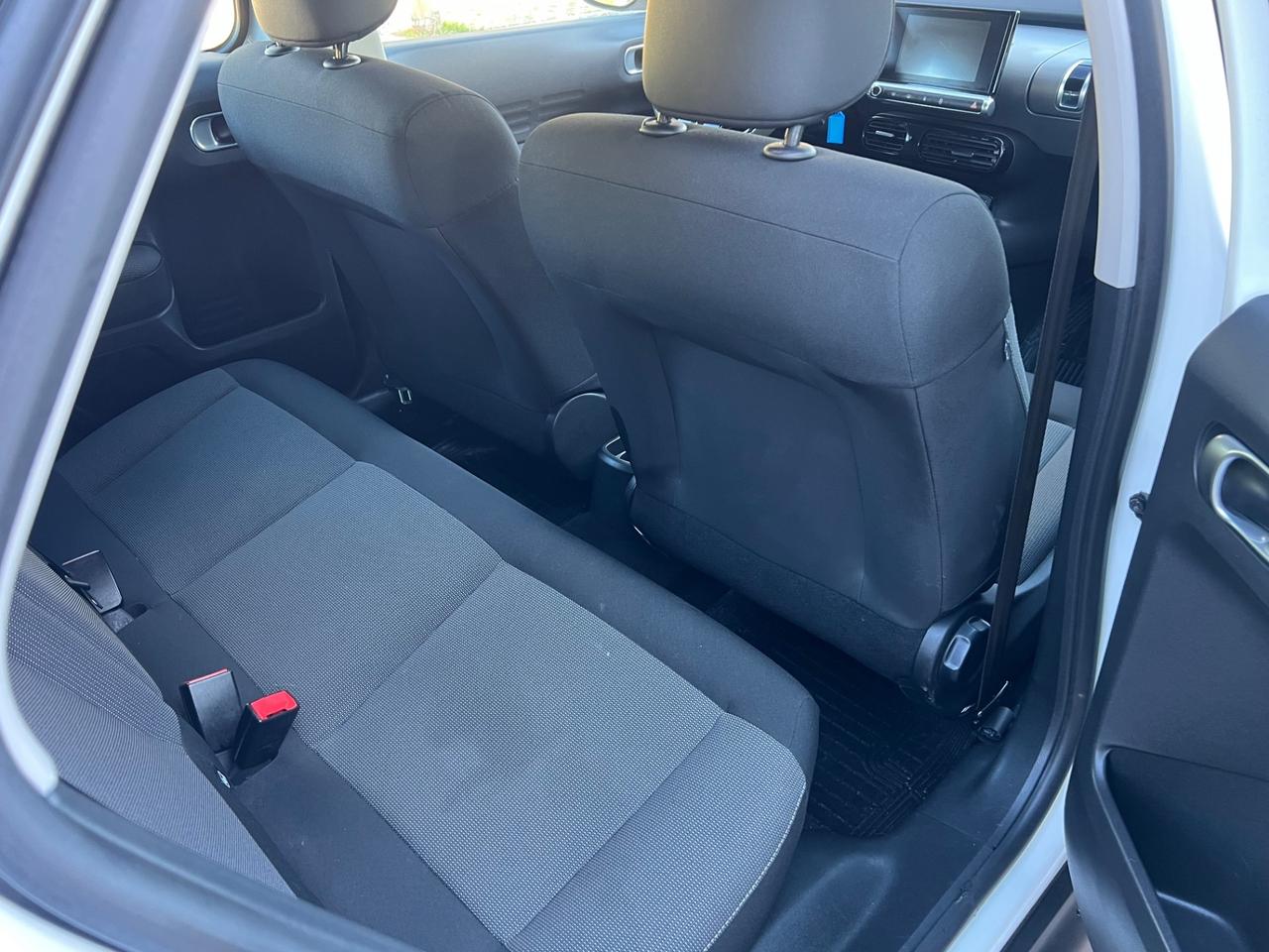 Citroen C4 Cactus PureTech 82 S&S Shine 90mila km