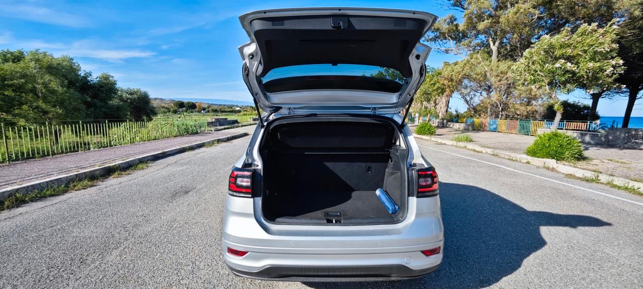 Volkswagen T-Cross 1.0 TSI Sport