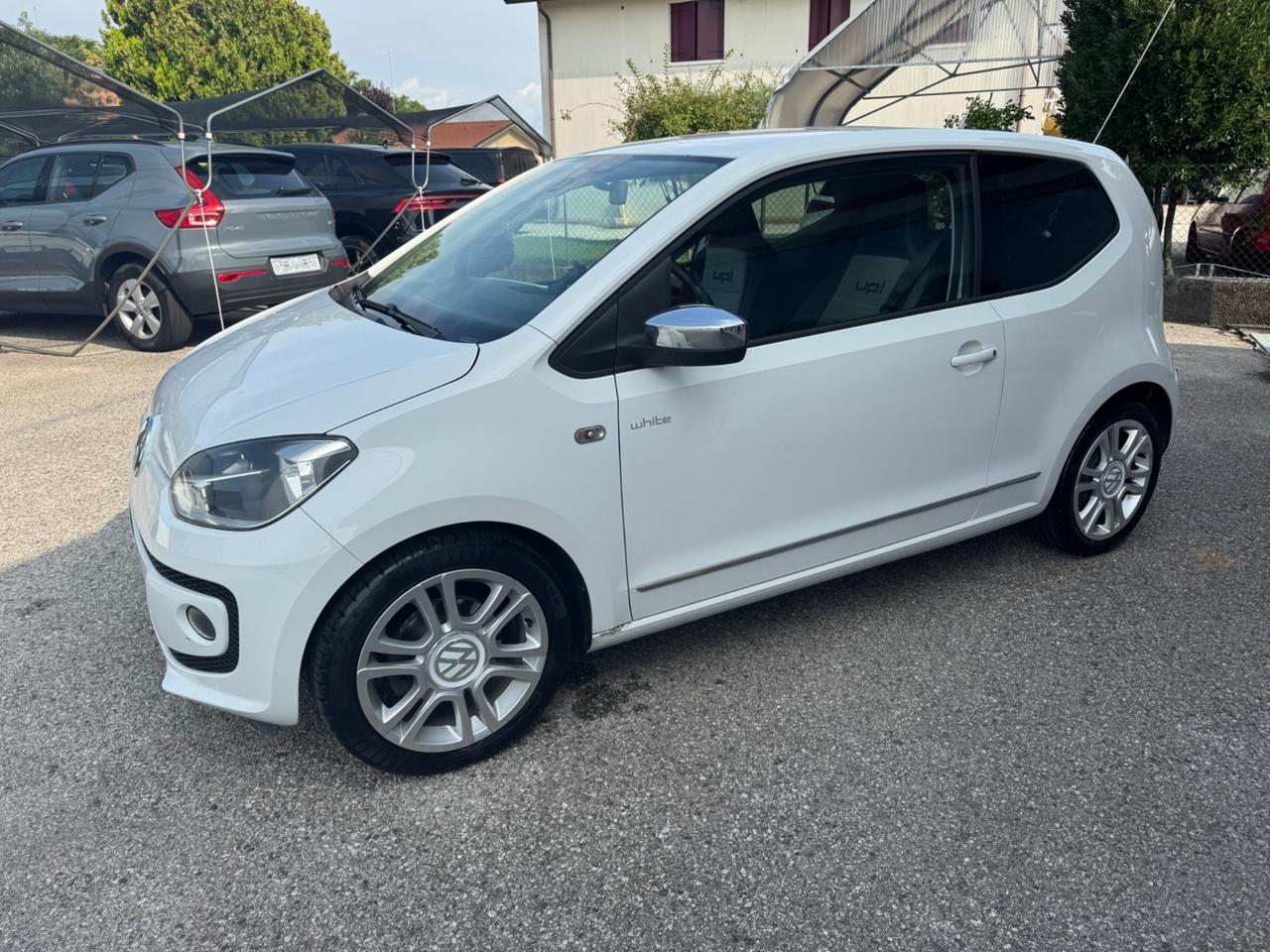 Volkswagen up! 1.0 75 CV 3p. high