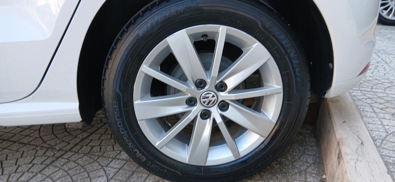 Volkswagen POLO 1.4 TDI 5p. HIGHLINE BlueMotion Technology