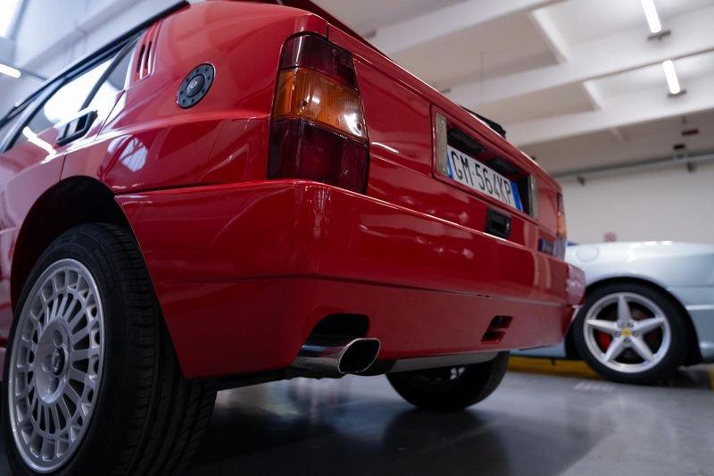 Lancia Delta LANCIA DELTA INTEGRALE HF