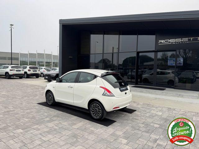 LANCIA Ypsilon 1.0 FireFly Platino Hybrid 5p ANCHE NEOPATENTATI