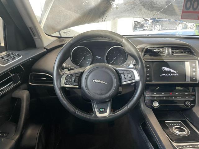 JAGUAR F-Pace 2.0 D 180CV AWD PORTFOLIO