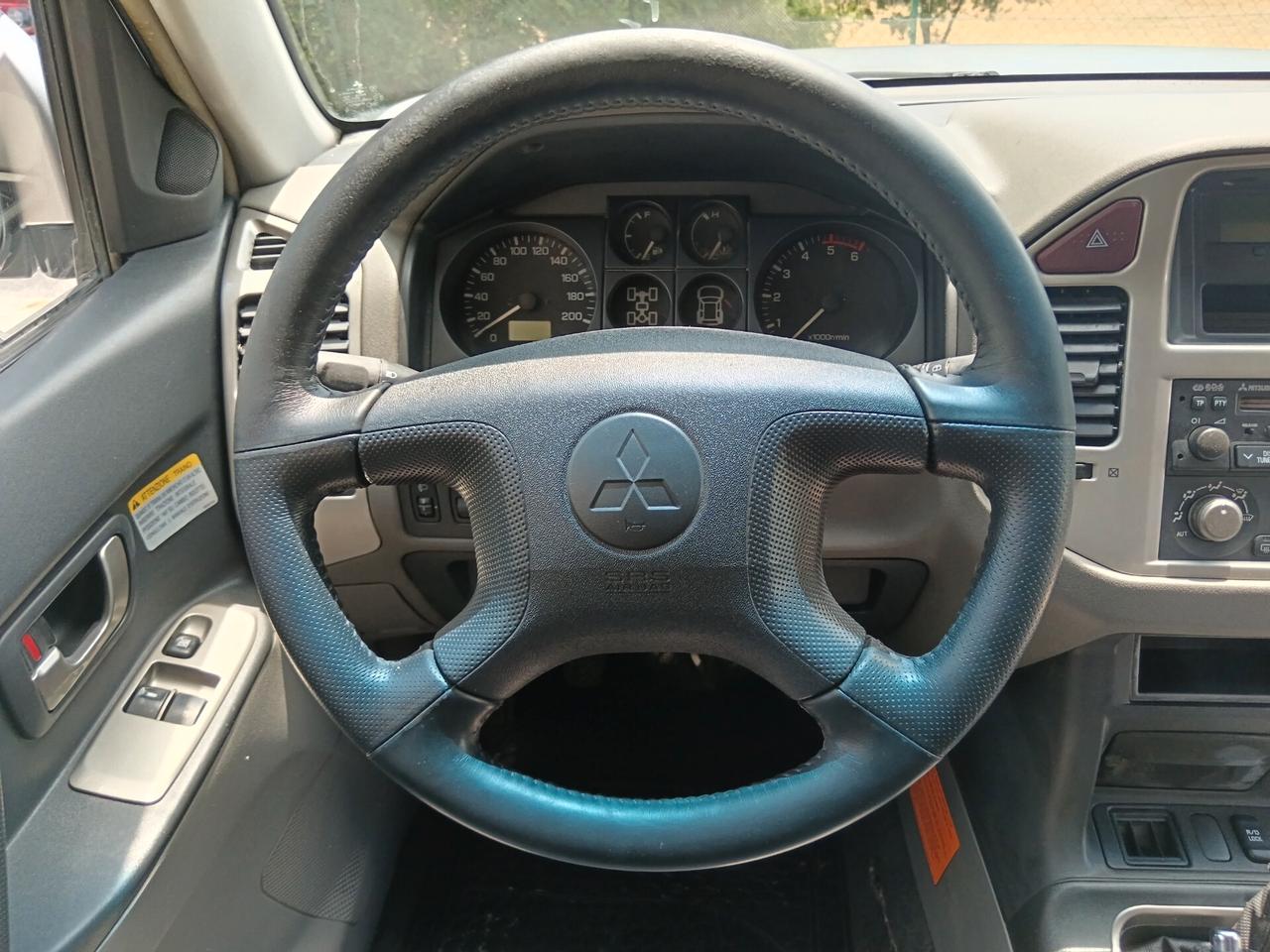 Mitsubishi Pajero 2.5 TDI 115CV 3 PORTE 4X4