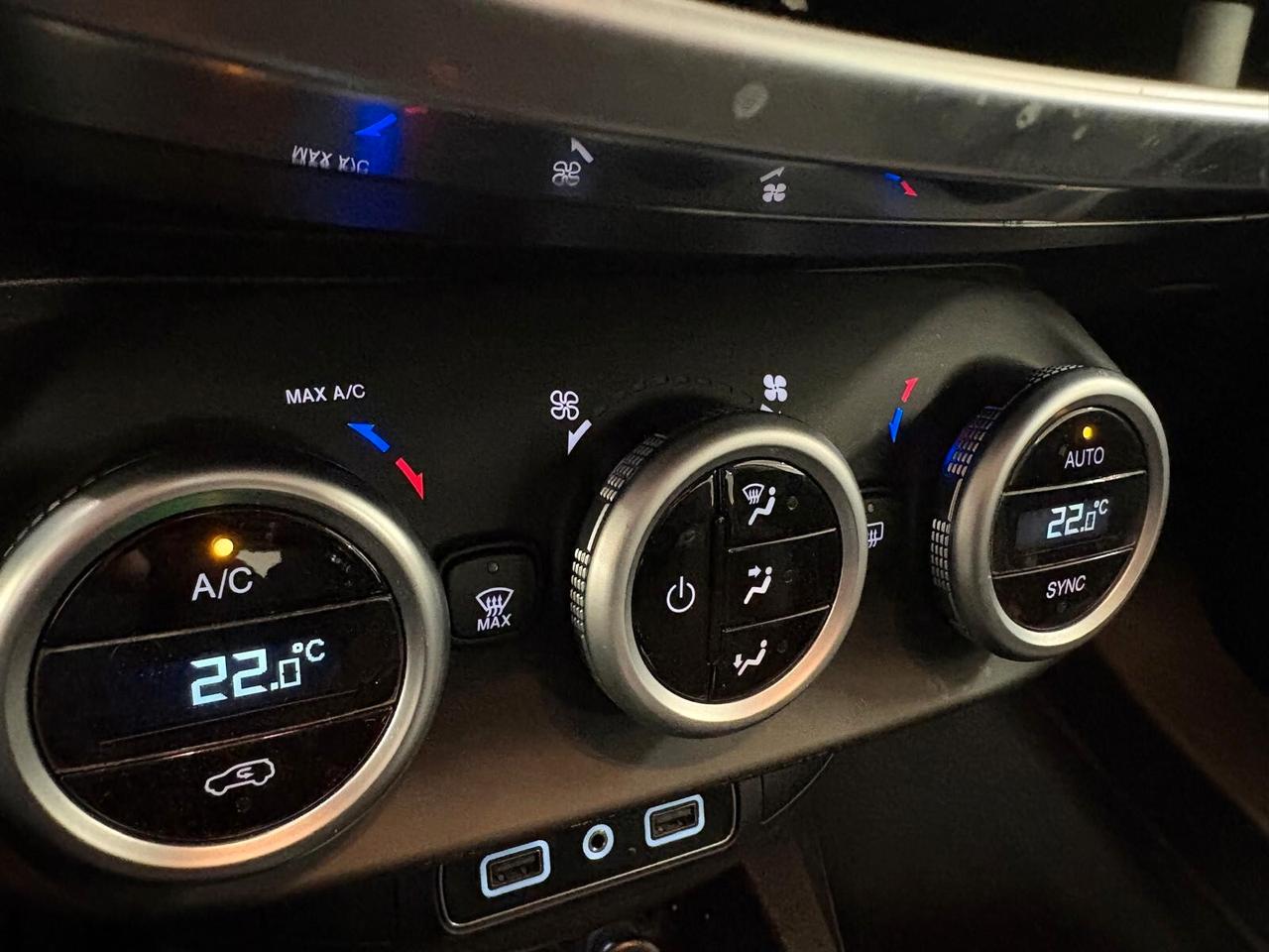 Fiat 500X CROSS 1.4 MultiAir 170 CV AT9 4x4 35000 KM