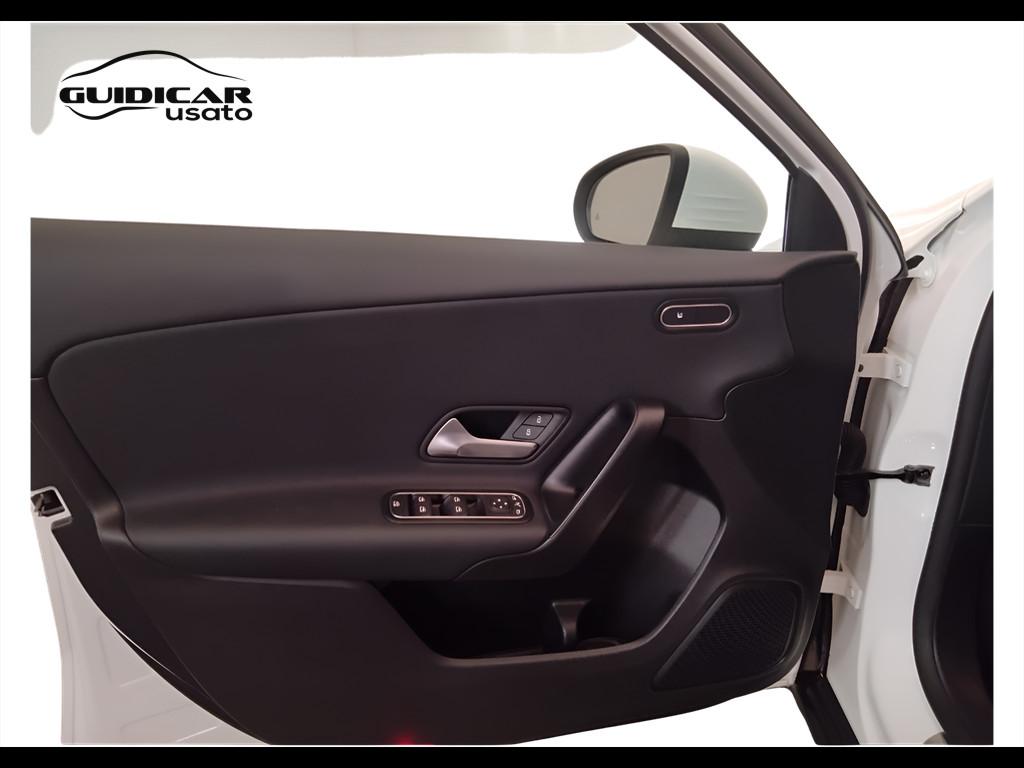 Mercedes-Benz Classe A - W177 2023 - A 180 d Advanced auto