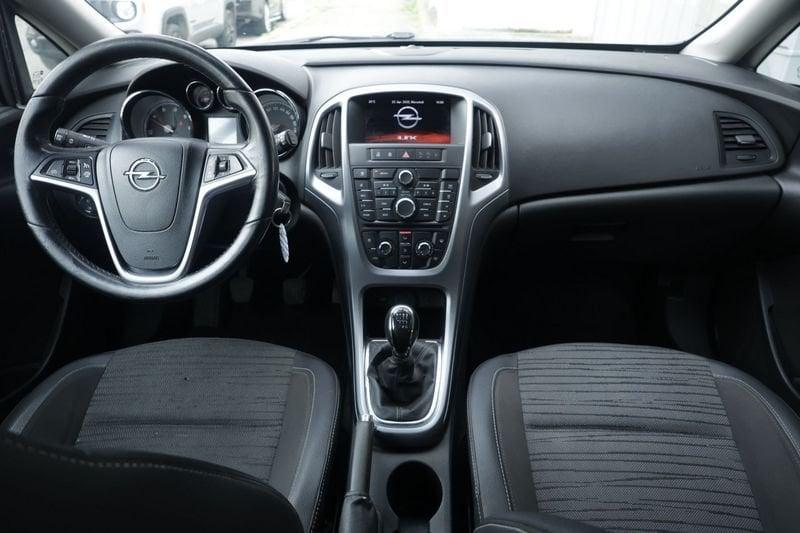 Opel Astra Opel Astra 1.6 CDTI EcoFLEX S&S Sports Tourer Cosmo 81KW ANNO 2015
