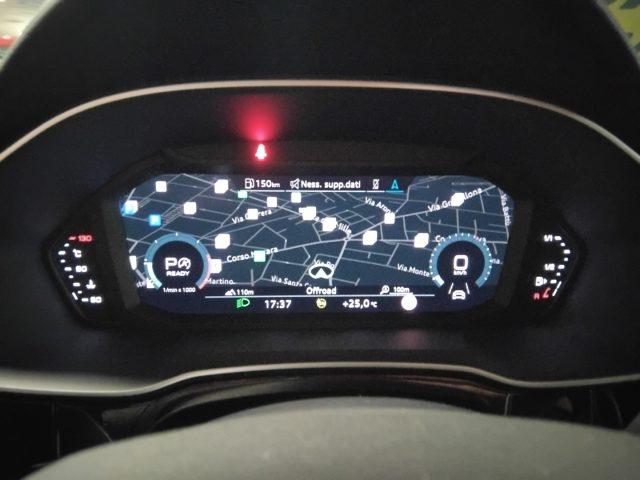 AUDI Q3 35 TDI S tr.Identity Black 20" FULL