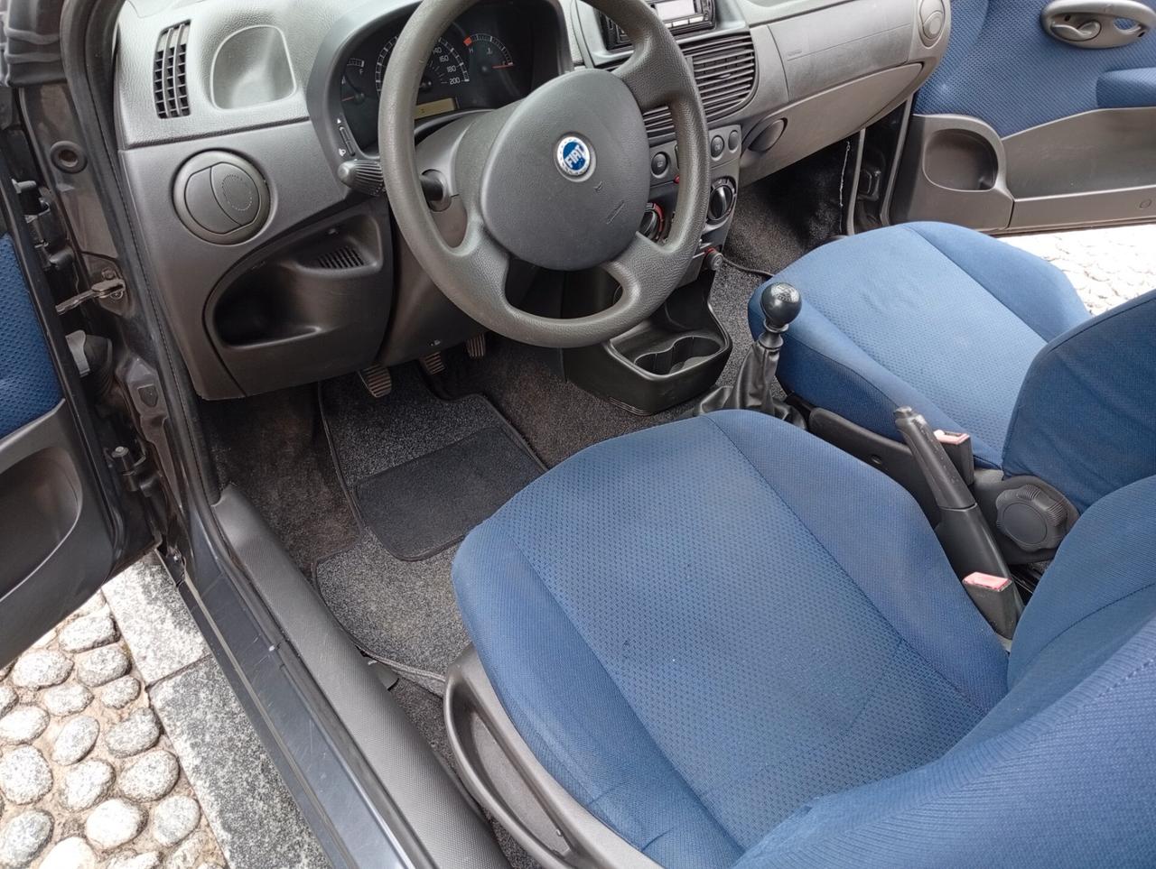 Fiat Punto 1.2i cat 3 porte ELX