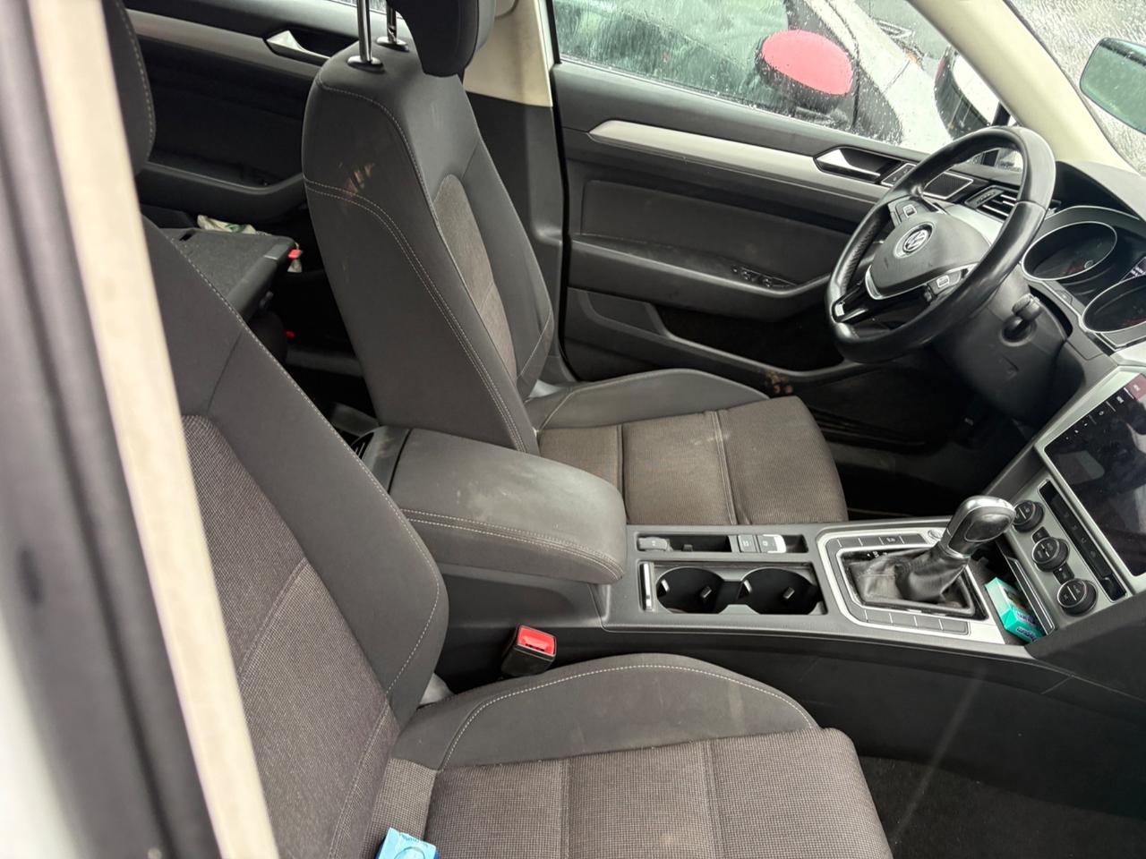 Volkswagen Passat Incidentata