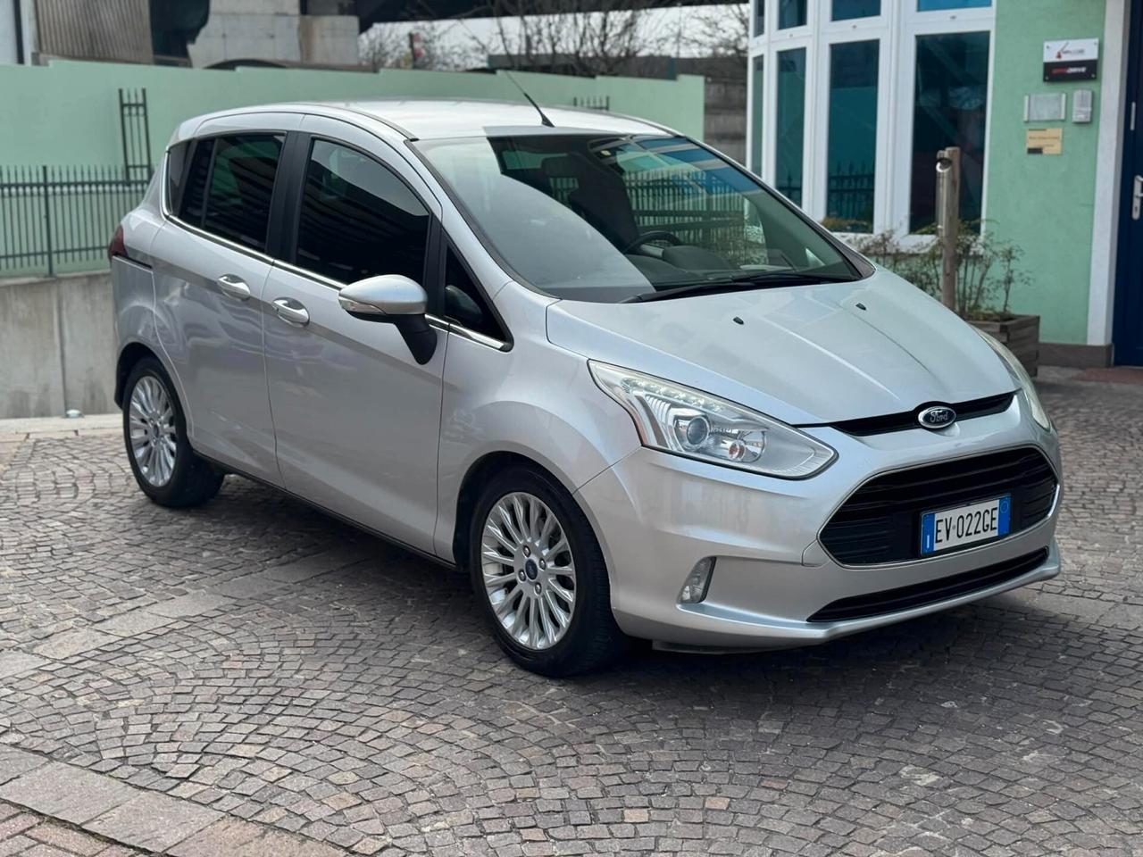 Ford B-Max 1.5 TDCi 75 CV Titanium
