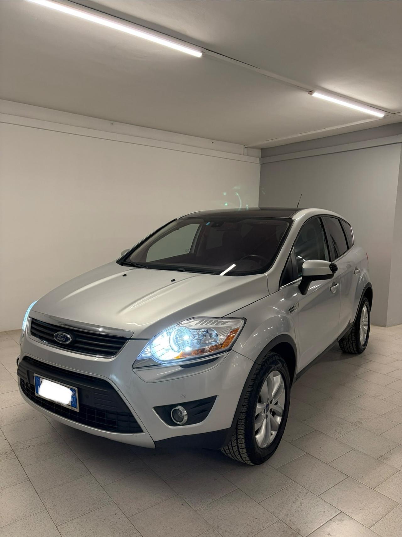 Ford Kuga 2.0 TDCi 163 CV 4WD Titanium DPF Nuova !