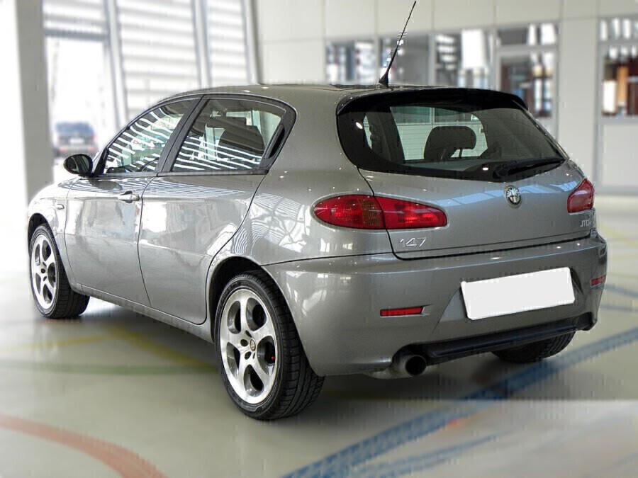Alfa Romeo 147