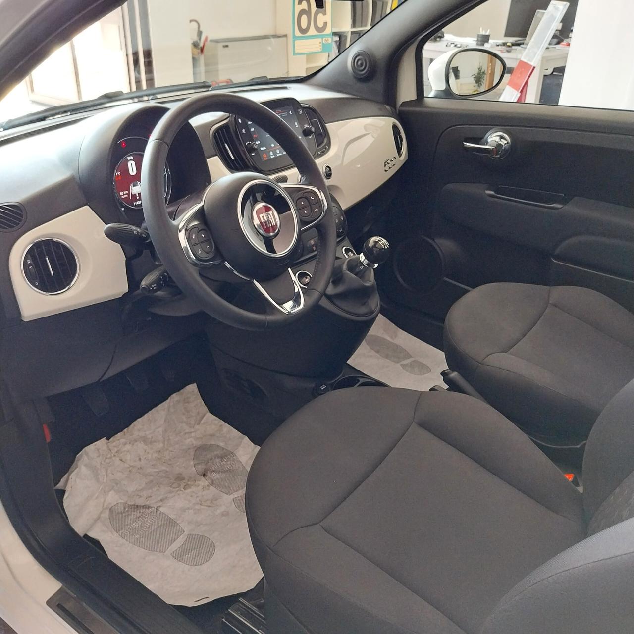 Fiat 500 C 1.0 Hybrid Dolcevita