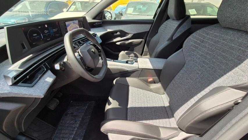 Peugeot 3008 Hybrid 145 e-DCS6 Allure - KMO 2025