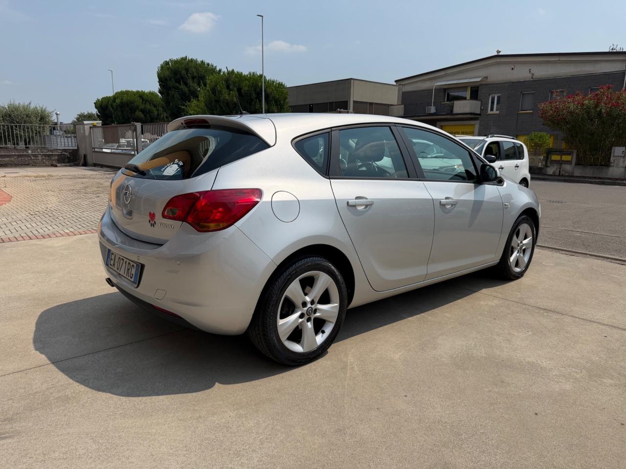 Opel Astra 1.4 Turbo 140CV 5 porte Elective