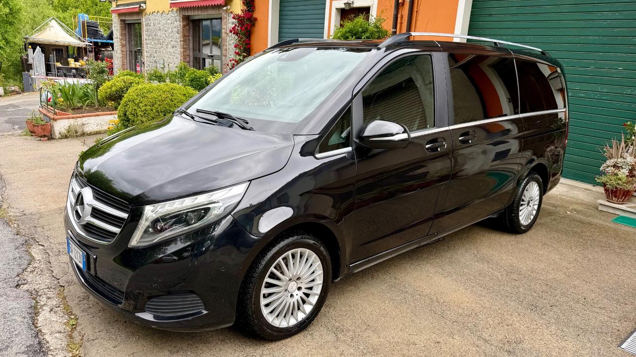 Mercedes-benz V 220 CDI Executive 8 posti
