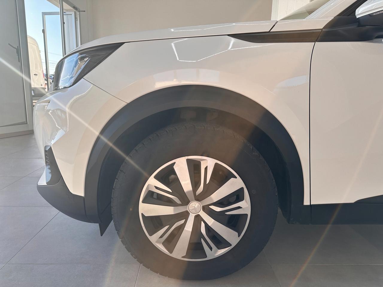 Peugeot 2008 PureTech 100 S&S Active