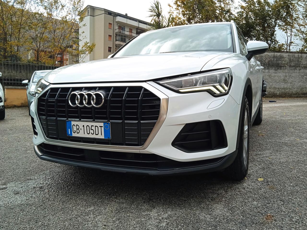 Audi Q3 40 TDI quattro S tronic Business Advanced