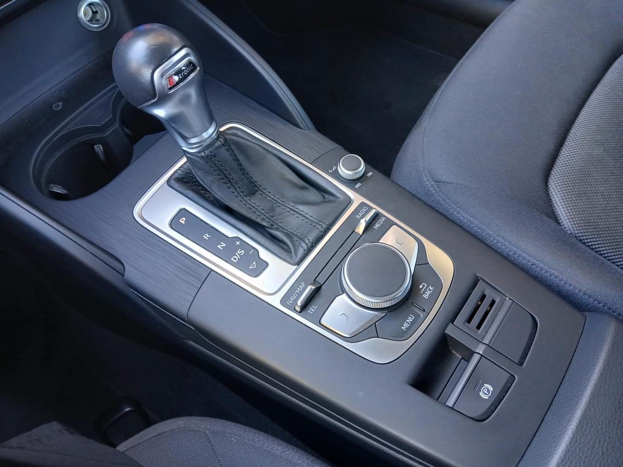 Audi A3 SPB 35 TDI S tronic Business