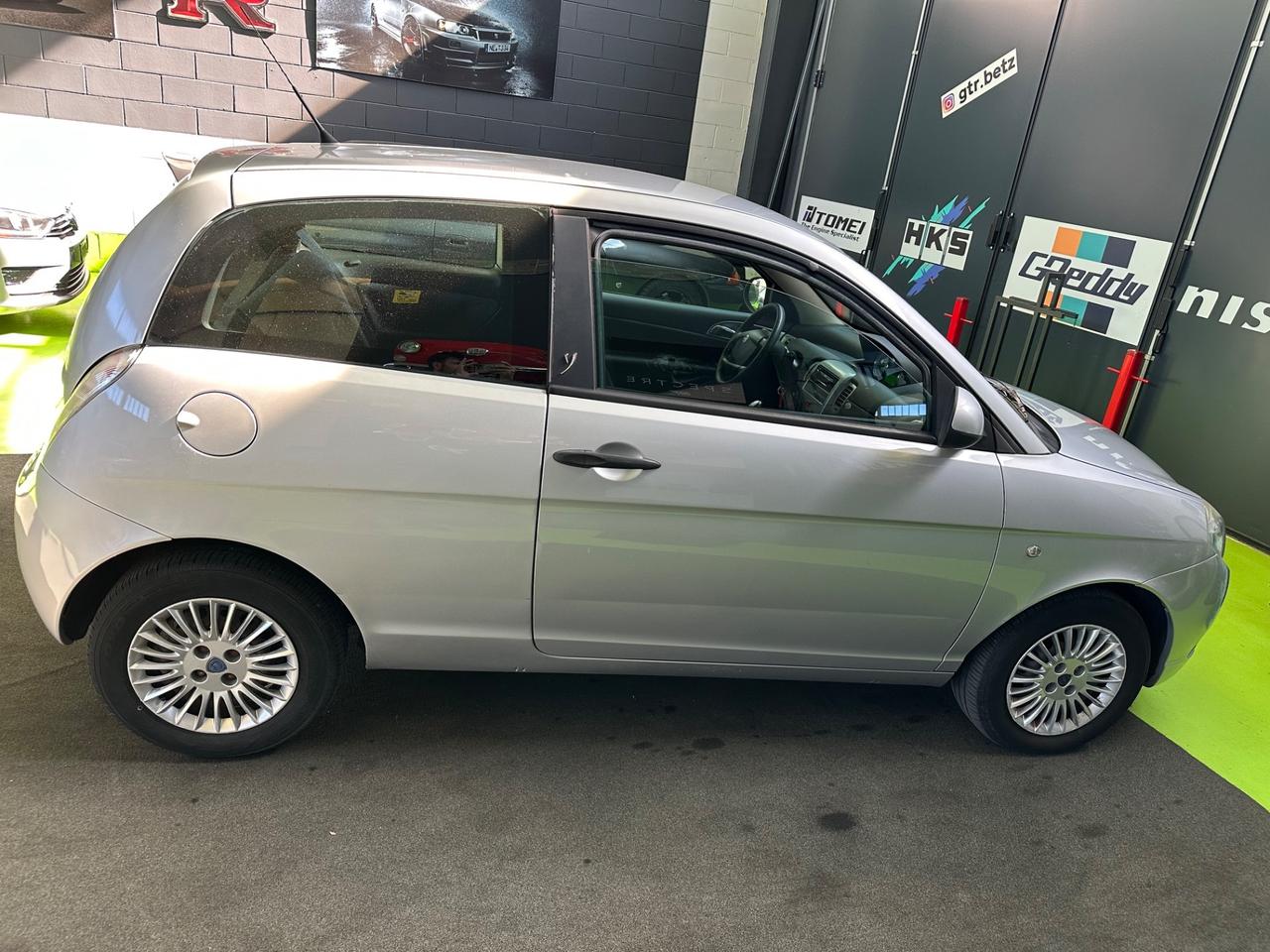 Lancia Ypsilon 1.2 60CV Elle —SOLO 71.700KM—