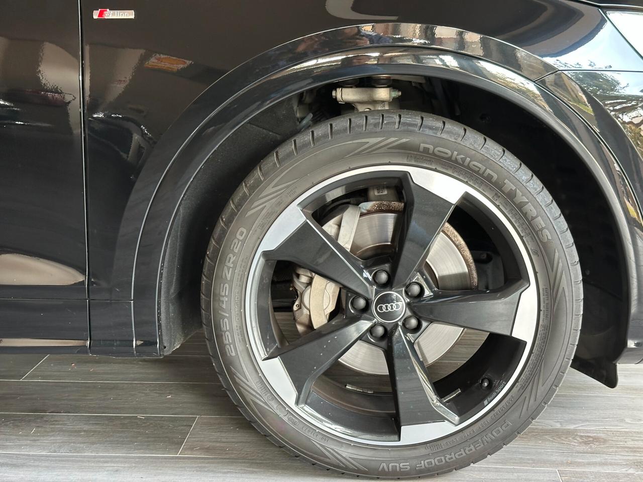 Audi Q5 40 2.0 tdi mhev S line Plus Quattro 204cv Black Edition