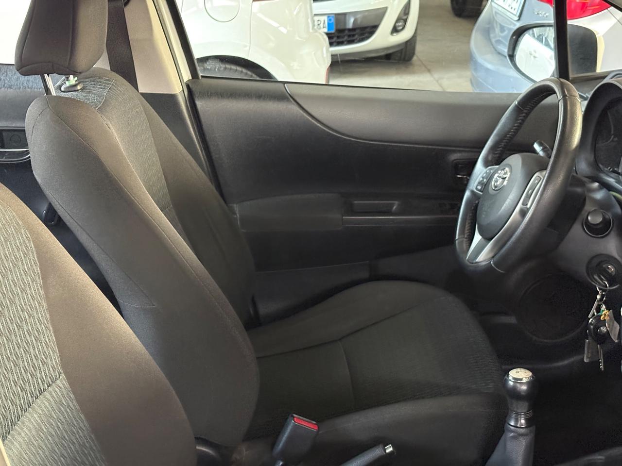 Toyota Yaris 1.0 5 porte GPL